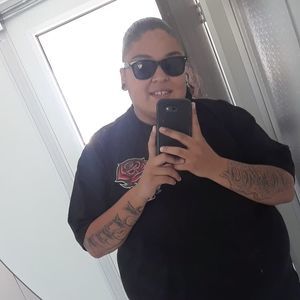 Meet your Posher, Tania